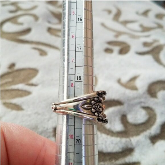 HP-Barbara BixbySS-18KBlack Onyx Sapphire Concave Cigar Wide Band-shaped RingSz9 - Picture 5 of 11